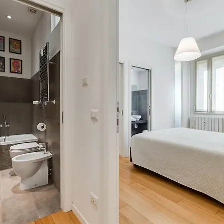 Micol'S Place, Bright Apt 2 Rooms, 2 Toilets, Near Metro, 80 Mq *